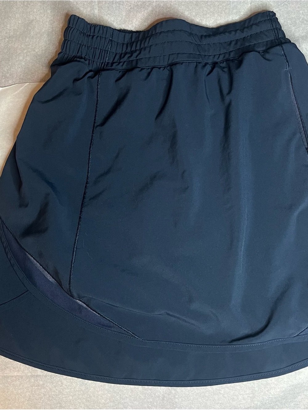 lululemon athletica Deep Navy Performance Skirt - size 4